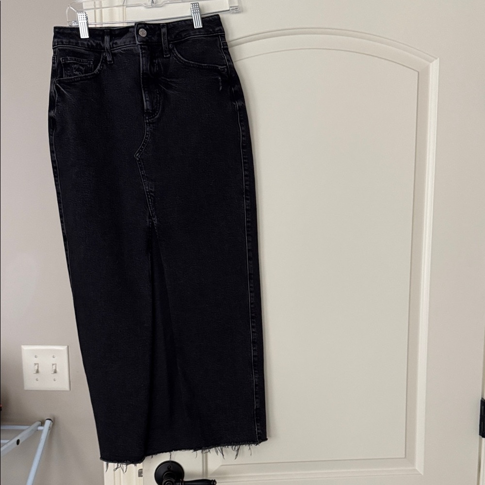 Black High-Waist Maxi Jean skirt Women